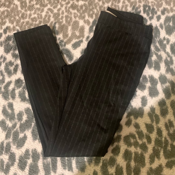 Grey striped pants - Picture 2 of 4